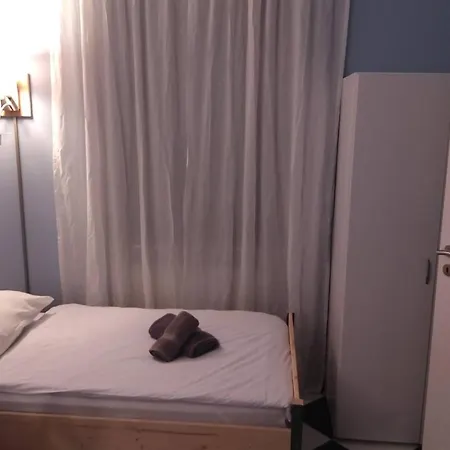 ゲストハウス Casa Acerra *