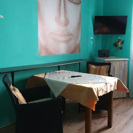 Casa Acerra ゲストハウス ジンツィッヒ